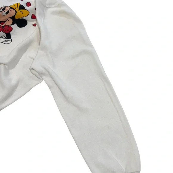 VTG 80’s White Minnie Mouse Sweatshirt with Red Hearts V-Day - Picture 5 of 5